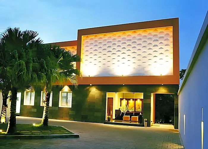Villa Sun Island Boutique &