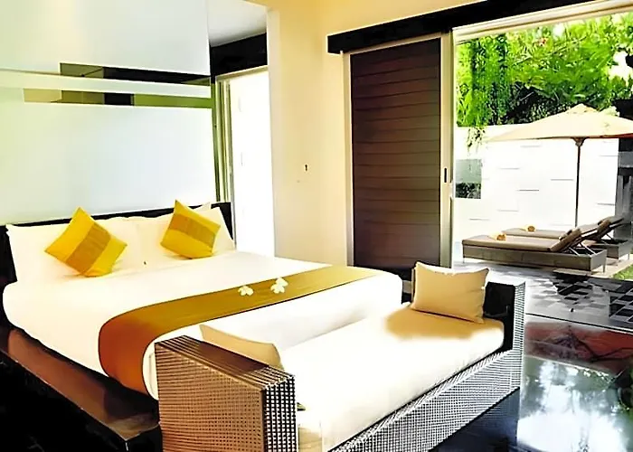 Sun Island Boutique & Villa