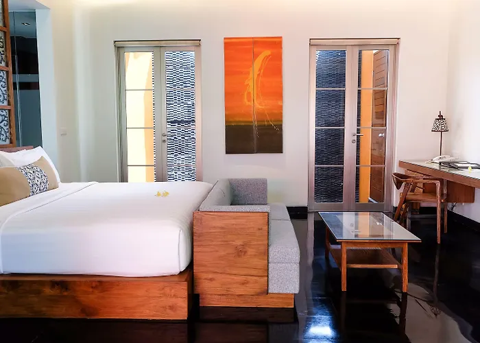 Villa Sun Island Boutique & *